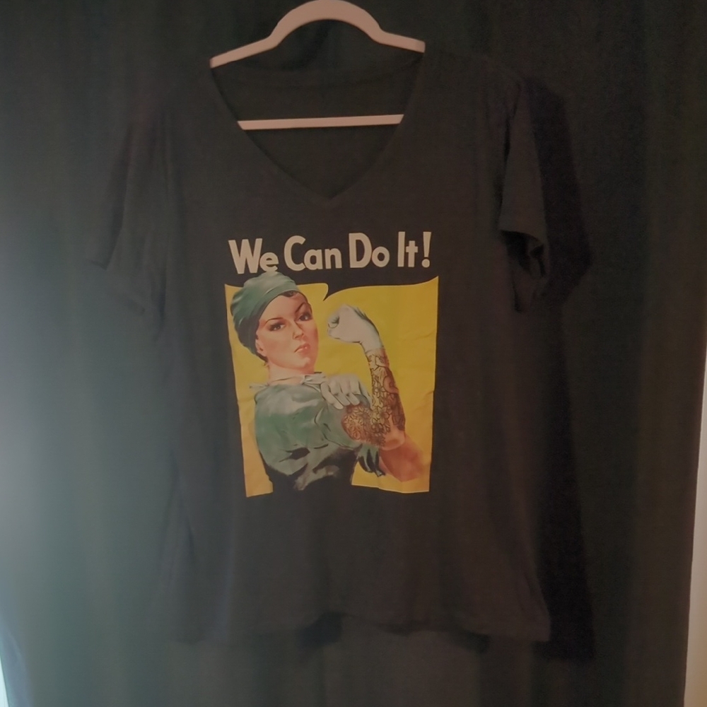 Grey Graphic Tee with 'We Can Do It!' Nursing / Medical Print